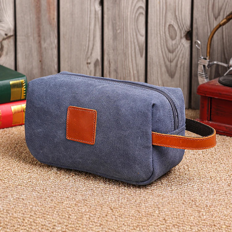 CANVAS TOILETRY KIT