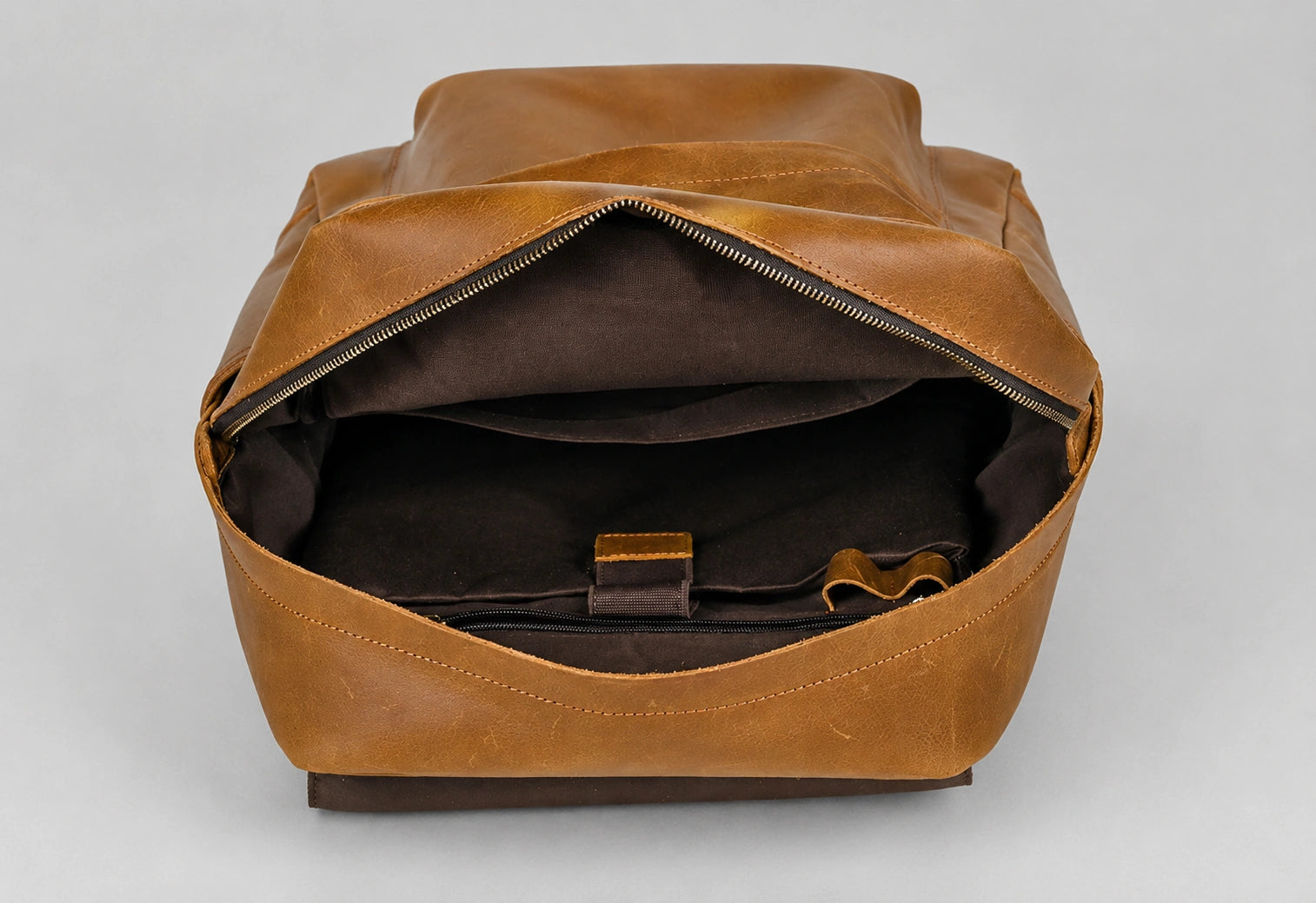 Top open view: Interior compartments with laptop sleeve and organizer pockets