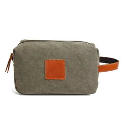 CANVAS TOILETRY KIT