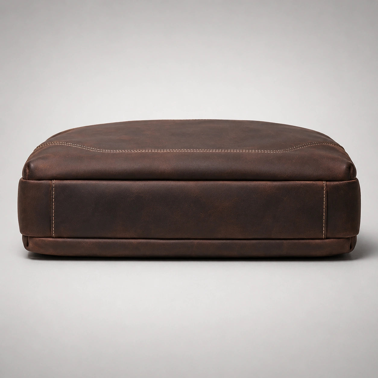 HICEPOR leather briefcase bottom structure and stitching detail